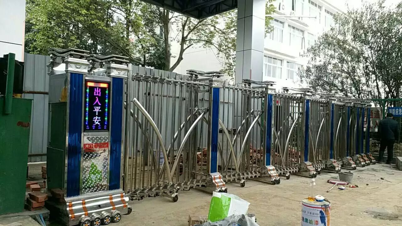大城县大城县四川绵阳市飞机场伸缩门